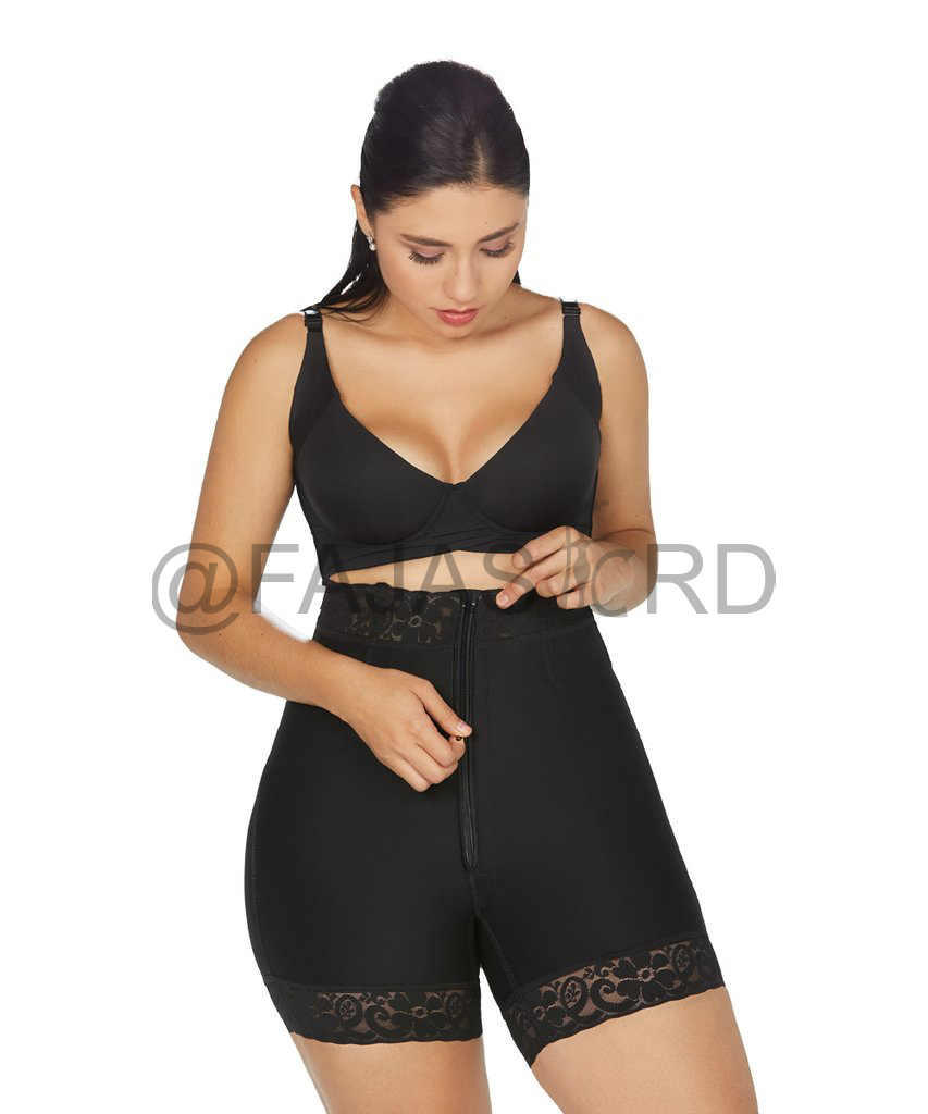 Short Media Pierna Negra